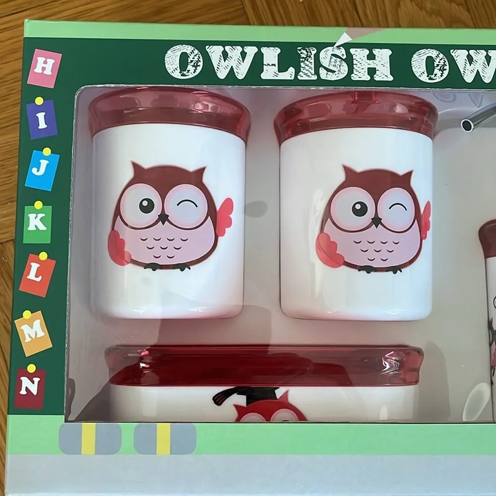 Owlish Owls Bathroom Accessories 4 Piece Set NEW